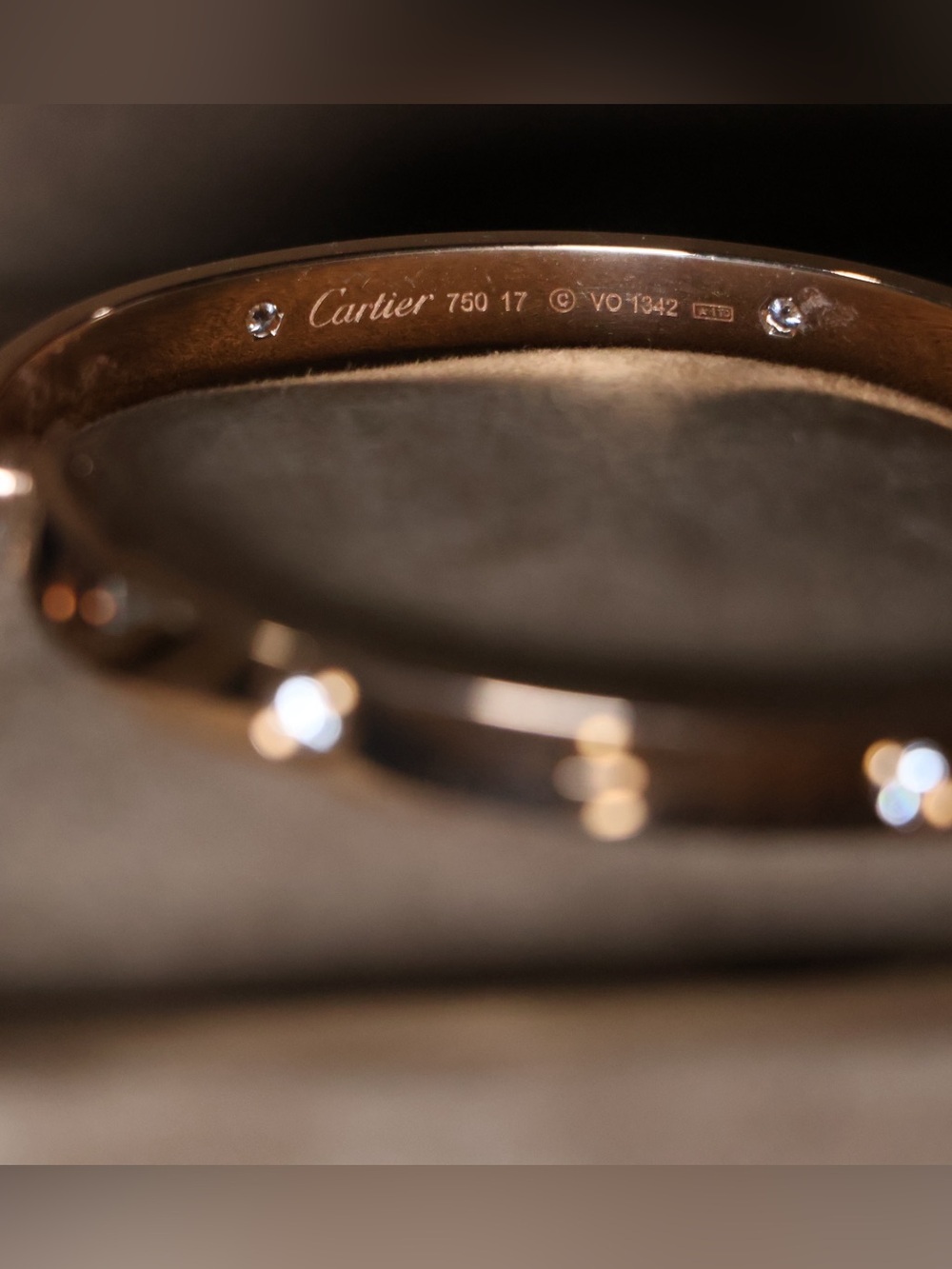 Cartier Rose Gold Love Bracelet, Classic Model, 4 Diamonds - Picture 5 of 12